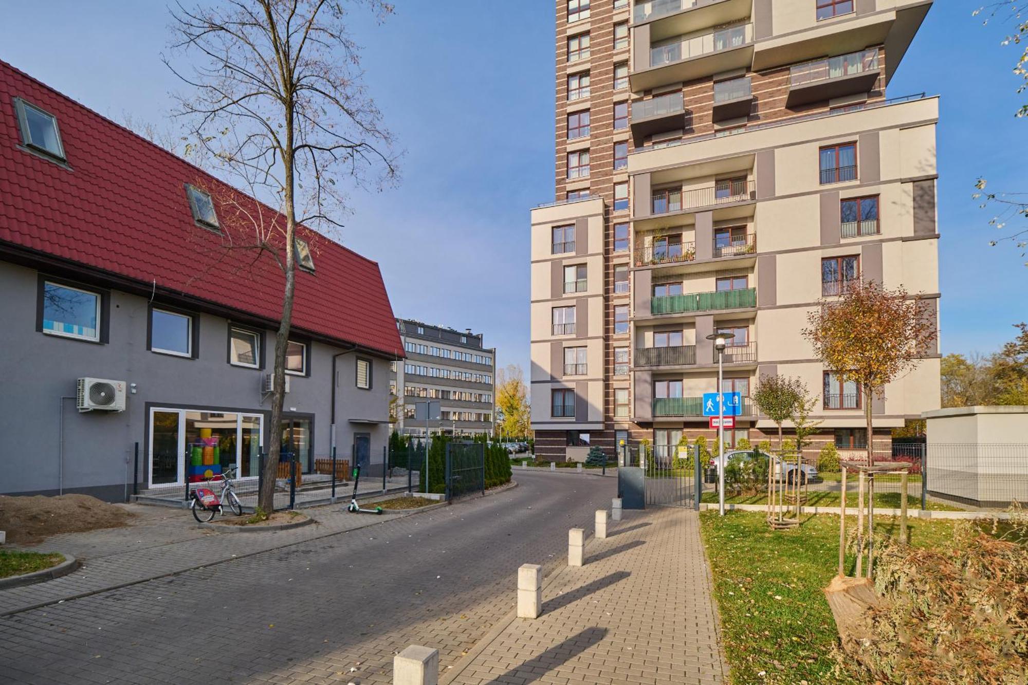 Comfortable Apartment Krakowska Wroclaw With Free Parking By Noclegi Renters Exterior photo